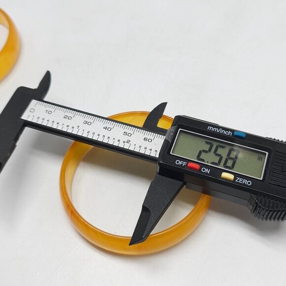 Vintage Marbled Lucite Orange Bangle Bracelets Set Of 2 - Picture 4 of 4